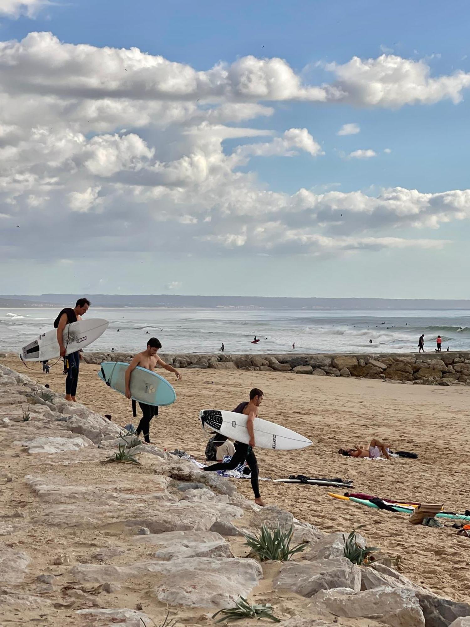 1-Bedroom Sea View Apartment With Private Balcony Costa Da Caparica, Just 5 Minutes From The Beach コスタ・ダ・カパリカ エクステリア 写真